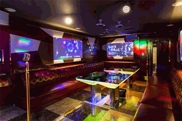 麥頌音樂街區(qū)KTV