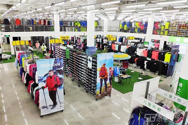 奧庫(kù)運(yùn)動(dòng)戶外超市