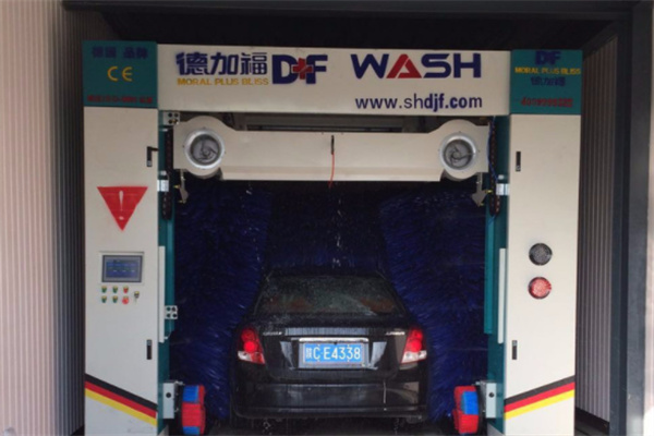 德加福洗車(chē)機(jī)
