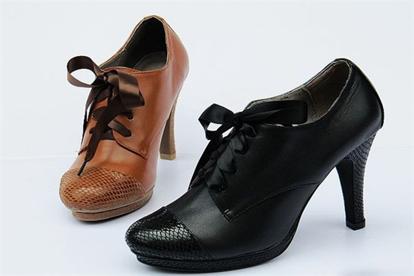 佰莉文鞋業(yè)