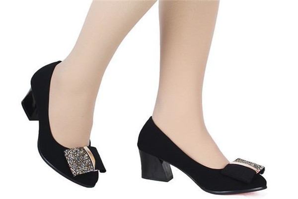 鑫志達鞋業(yè)