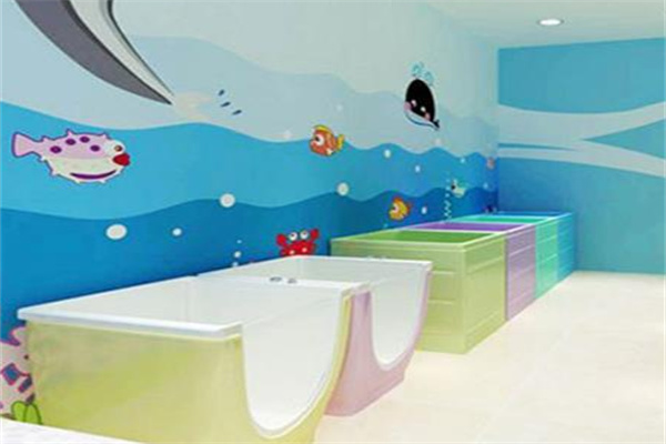 開心魚意嬰兒游泳館