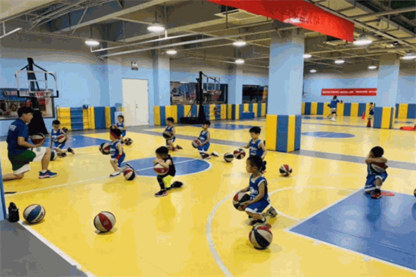 前能兒童運(yùn)動(dòng)館