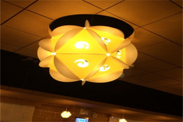 紙箱王主題樂園