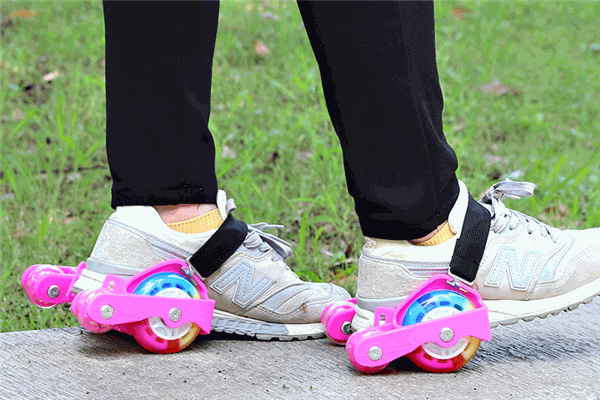 風(fēng)火輪輪滑