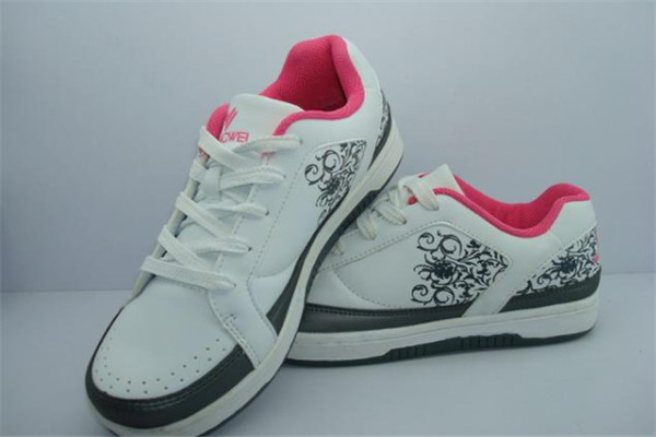 奇鷺運(yùn)動(dòng)鞋服