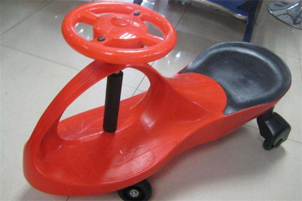 童派搖擺車(chē)