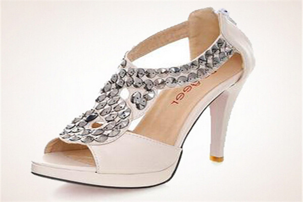 卡羅爾鞋業(yè)