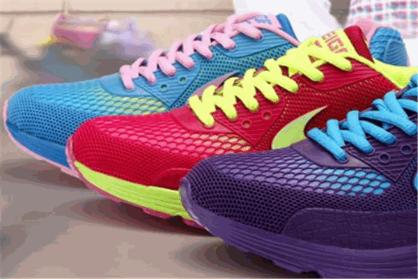 姚品牌運(yùn)動(dòng)鞋