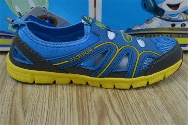 藍(lán)貓?zhí)詺庑瑯I(yè)