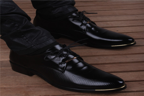 柏圖仕鞋業(yè)