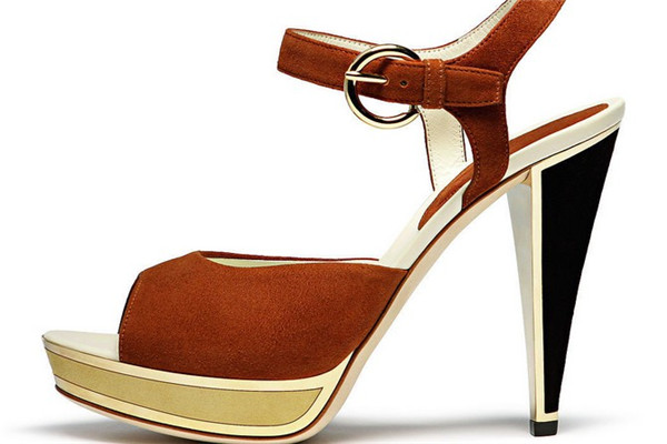 運(yùn)興發(fā)鞋業(yè)