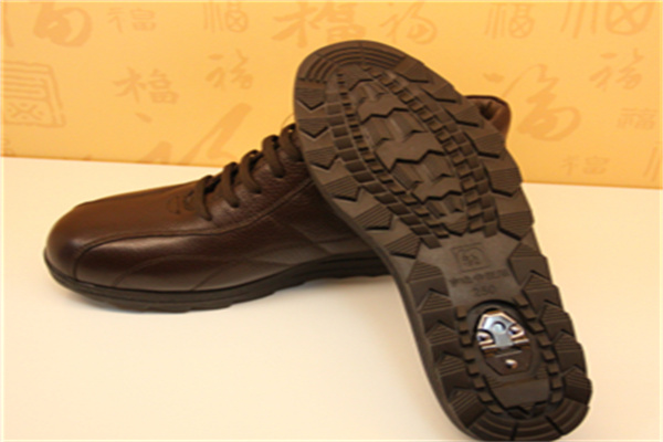 亨達(dá)孝親鞋