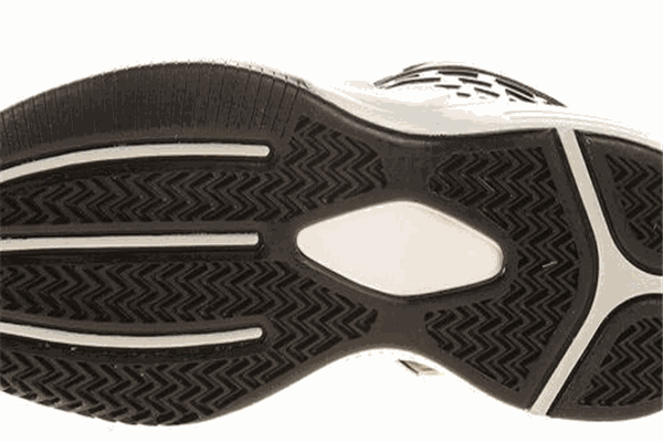 隆鷹運(yùn)動鞋