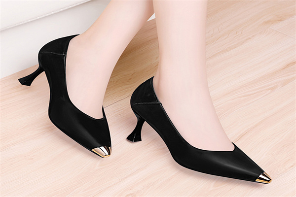 宏基鴻勝品牌鞋