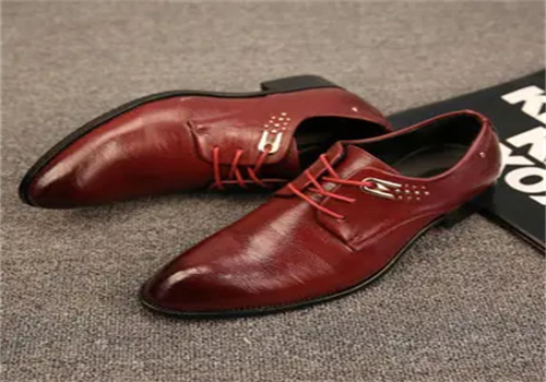 紅冠皮鞋