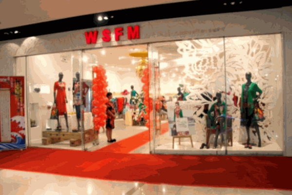 五色風(fēng)馬女裝