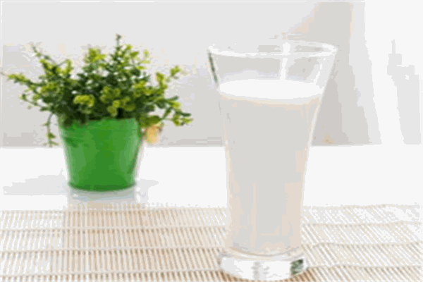 伊利羊奶粉品質(zhì)生活館