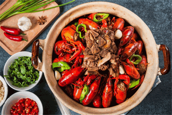 羊辣椒羊蝎子火鍋