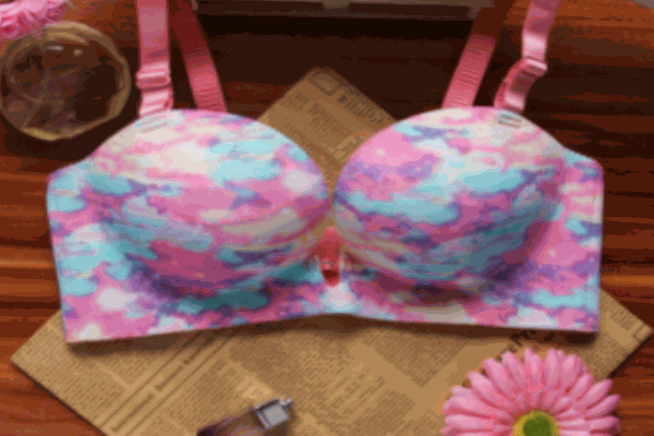 芭緹麗人內(nèi)衣