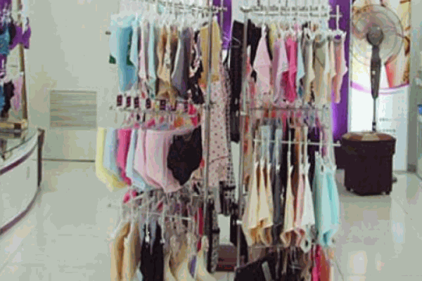 芭緹麗人內(nèi)衣