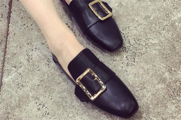 富利甌鞋業(yè)