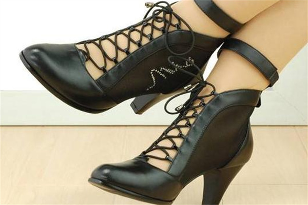 沃格時(shí)尚女鞋