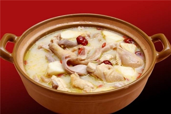 豬肚雞養(yǎng)生砂鍋粥