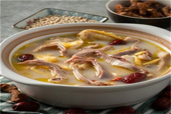 新東門皇妃豬肚雞