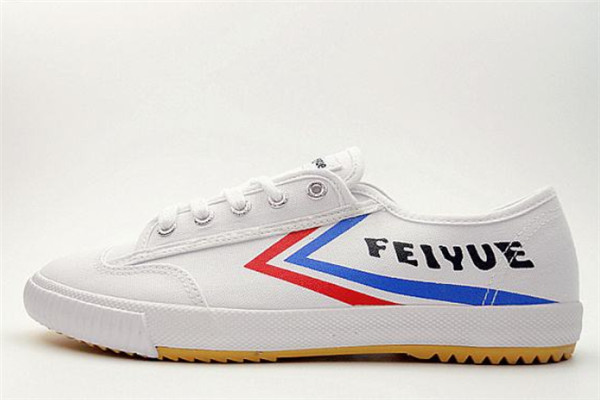 飛躍牌運(yùn)動(dòng)鞋