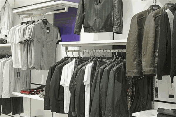 酷藍(lán)天空男裝