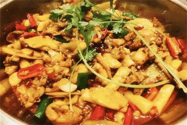 太吉香豬肚雞泡泡蛙