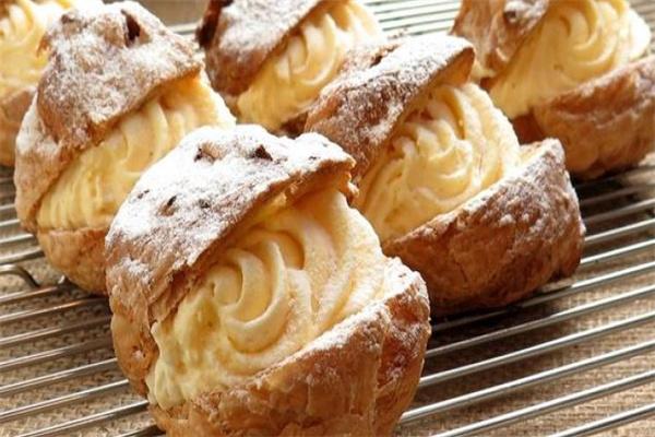 香波爾泡芙飲品店