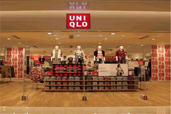 優(yōu)衣庫服裝