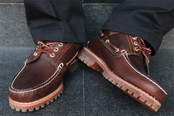 天木藍(lán)鞋業(yè)