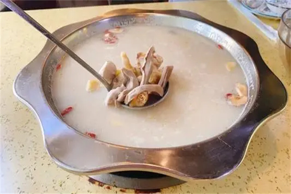 有福氣回味香豬肚雞