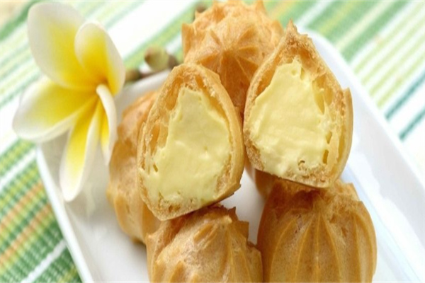 香波爾泡芙飲品店