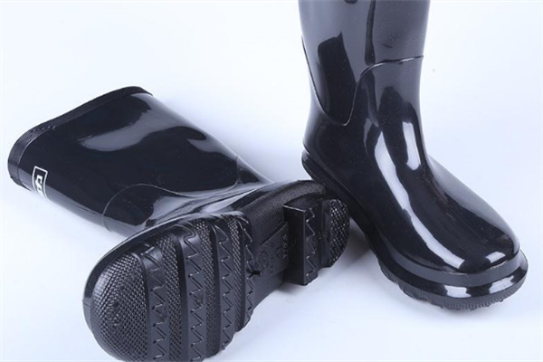 回力雨鞋