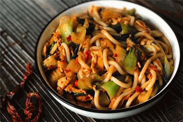 疆小贊新疆炒米粉