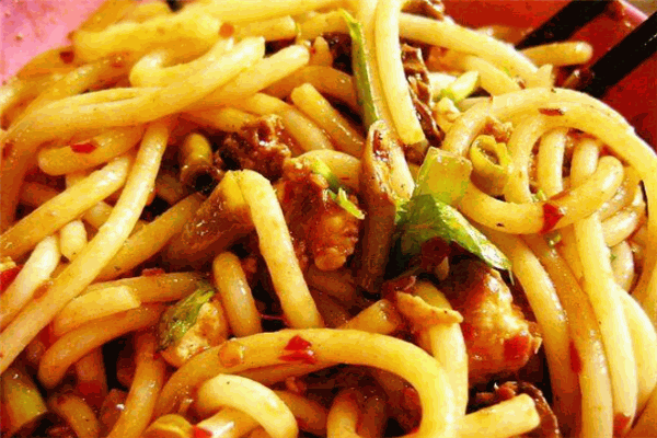 疆小贊新疆炒米粉