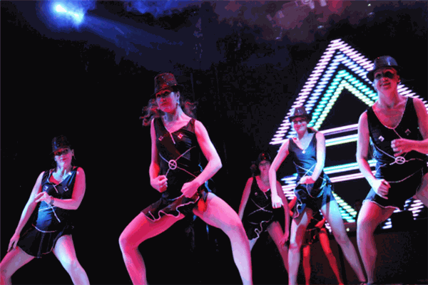 熱舞舞蹈會(huì)所