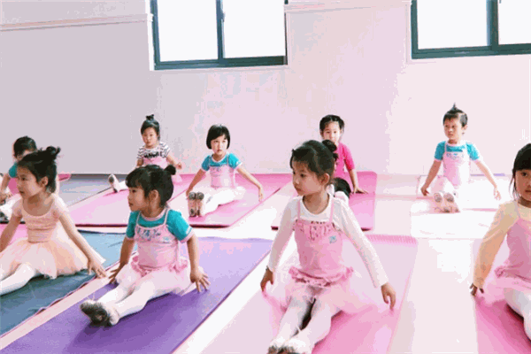 175舞蹈培訓(xùn)中心