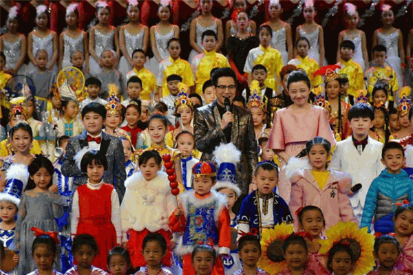 藝星藝術(shù)培訓學校