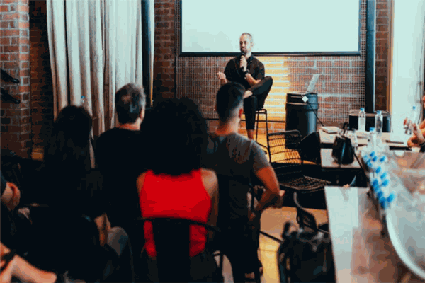 麥吉柯文化藝術(shù)培訓(xùn)學(xué)校