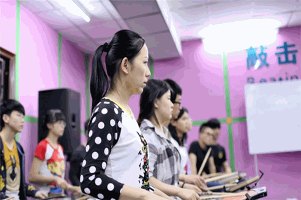 敲擊時(shí)代藝術(shù)培訓(xùn)