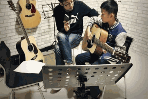 AB音樂藝術(shù)