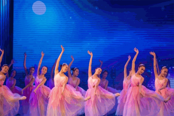 小百玲藝術(shù)團(tuán)