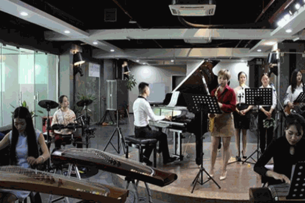 彼小星音樂(lè)中心