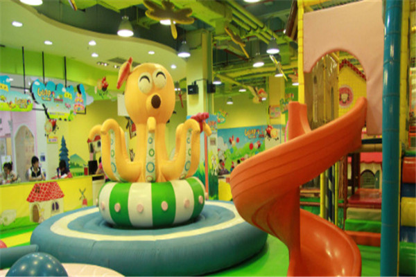 中亞游樂設(shè)施