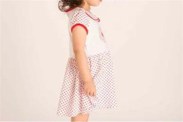 迷你巴拉巴拉童裝